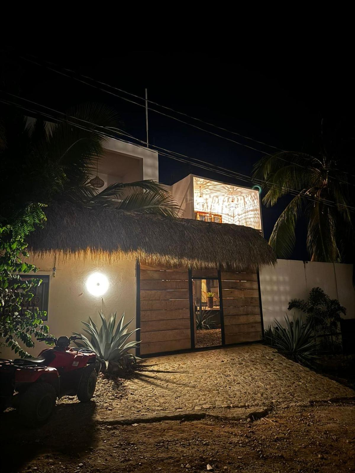 Dada Hotel Santa María Colotepec エクステリア 写真